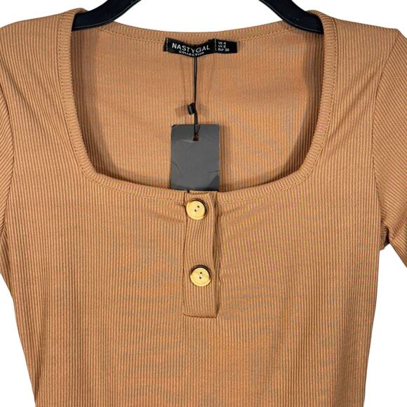 Nasty Gal SZ 4 Such a Square Bodysuit Top Ribbed Short Sleeve Stretch New - Picture 2 of 7